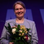 Im Rahmen der feierlichen Eröffnungsveranstaltung des Karrierekongresses Femworx wurde Yvonne Groth mit dem Engineer Woman Award ausgezeichnet Bild: Deutsche Messe Preisverleihung_-_Engineer_Woman_Award_2024_-_Gewinnerin_Dipl._Ing._Yvonne_Groth