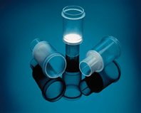 Filtern von wäßrigen Lösungen im Labor