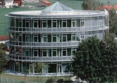 Alpma bezieht neues Verwaltungsgebäude