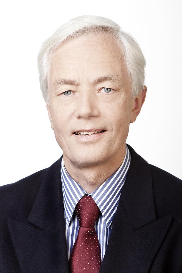 Dr. Bernd Wegener als Vorstandsvorsitzender bestätigt