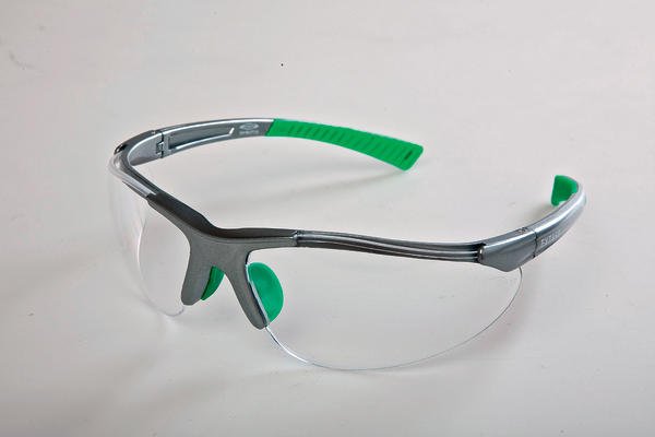 Modische Schutzbrille