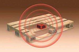 RFID-Tauschpalette aus Holz
