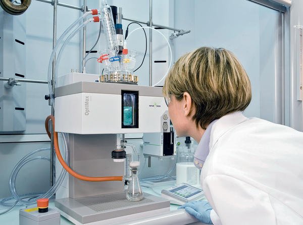 Intelligente Synthesearbeitsstation Organic synthesis performed easier