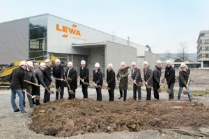 Lewa expandiert am Standort Leonberg