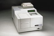 Compact UV spectrometer