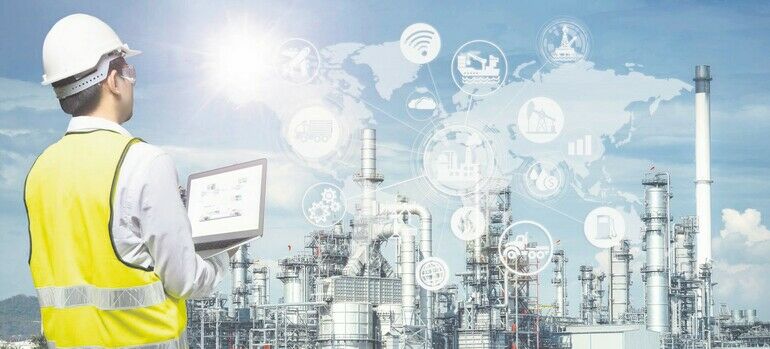 Industry_4.0_of_oil_and_gas_refining_process_of_refinery_plant,_Double_exposure_of_engineer_working,_Industrial_energy_system_network_icons_concept.