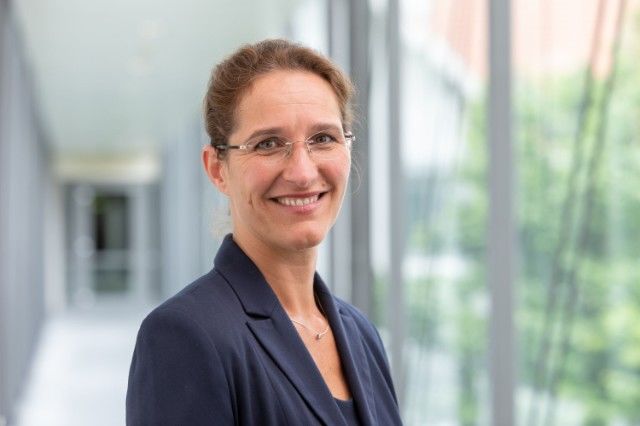 Prof. Dr. Andrea Büttner leitet das Fraunhofer IVV